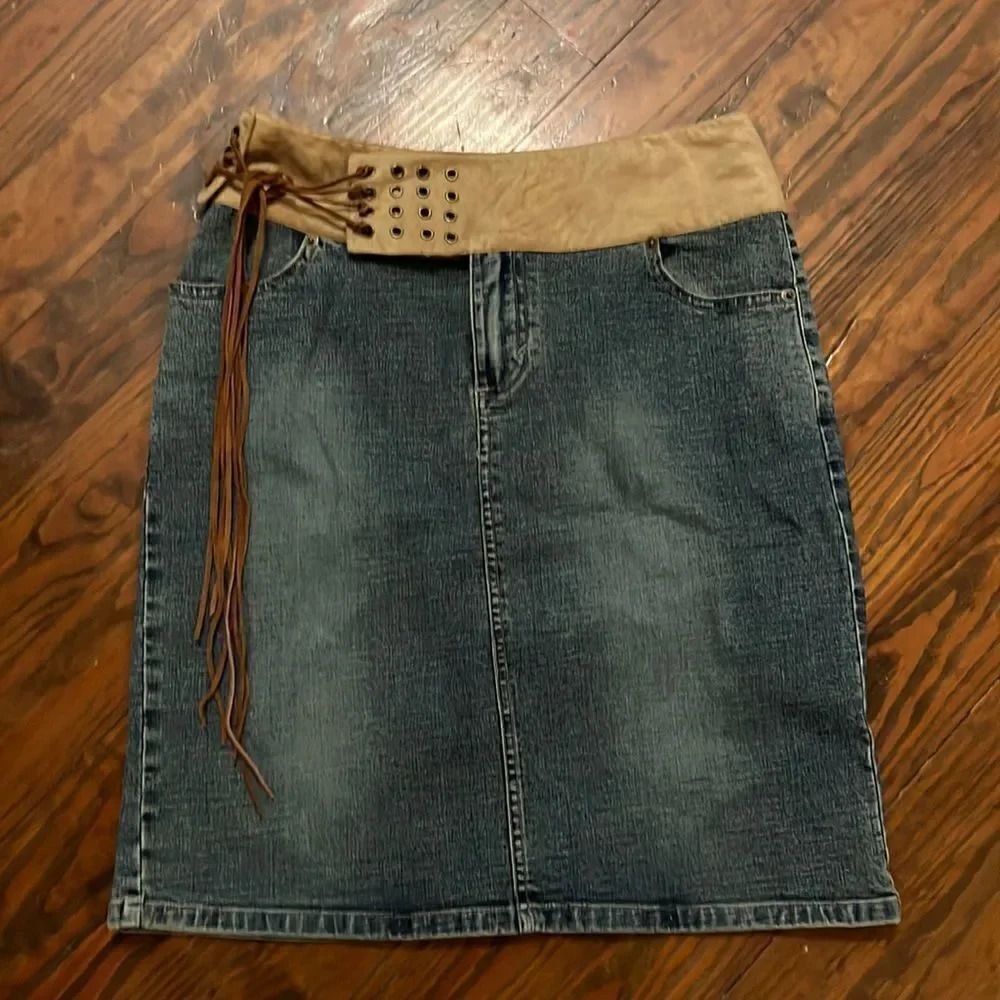 Contour denim skirt with leather ties at waist Size 10